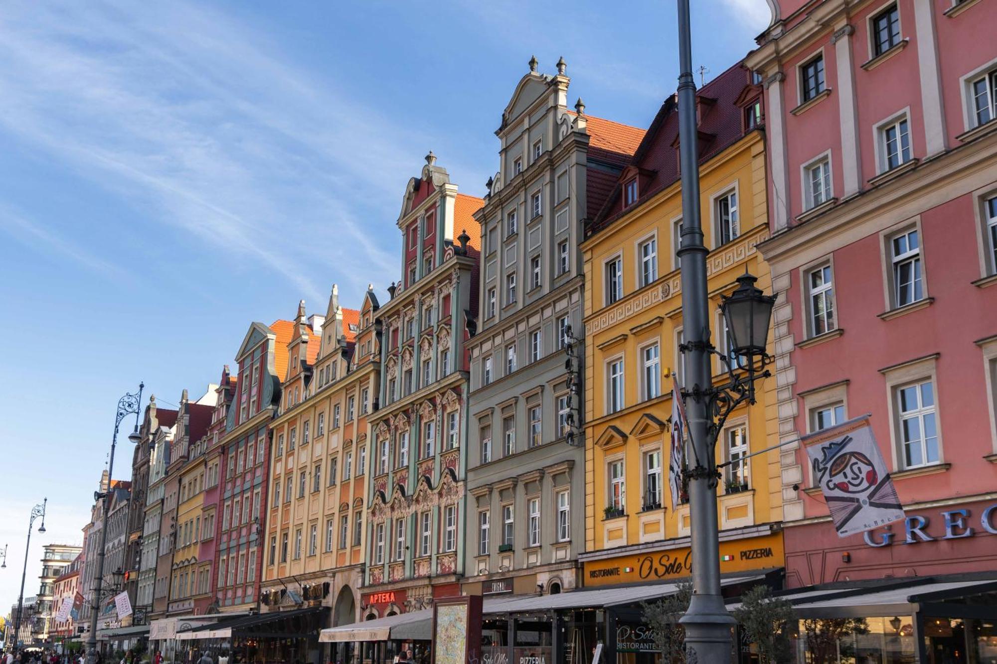 Wyndham Wroclaw Old Town Hotel Exterior photo