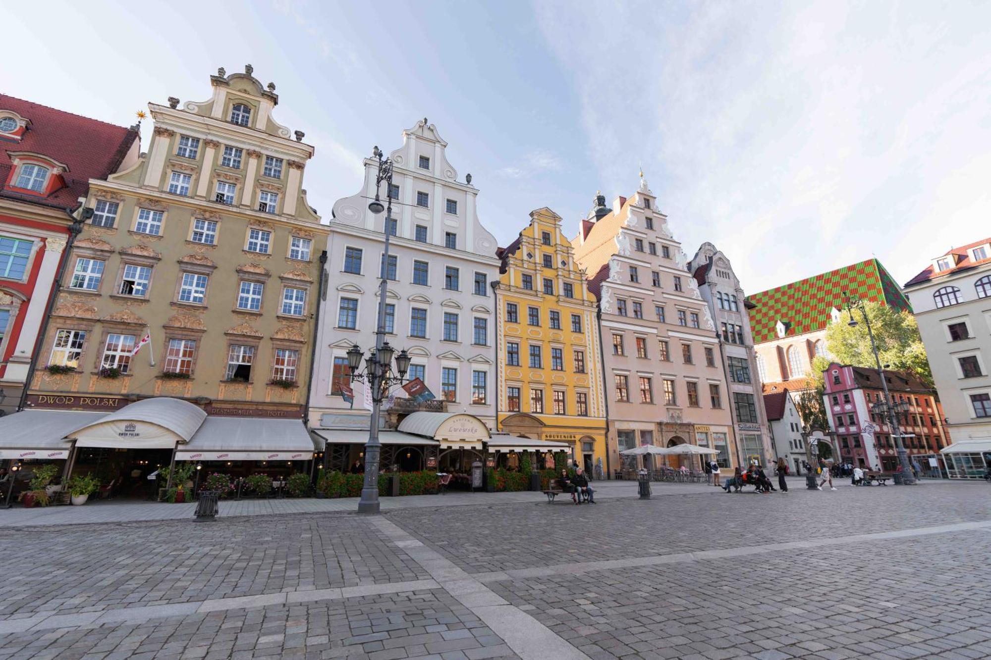 Wyndham Wroclaw Old Town Hotel Exterior photo